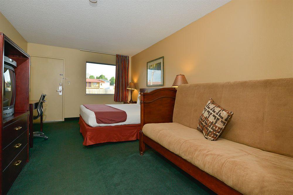 Econo Lodge Springfield I-44 Exterior foto